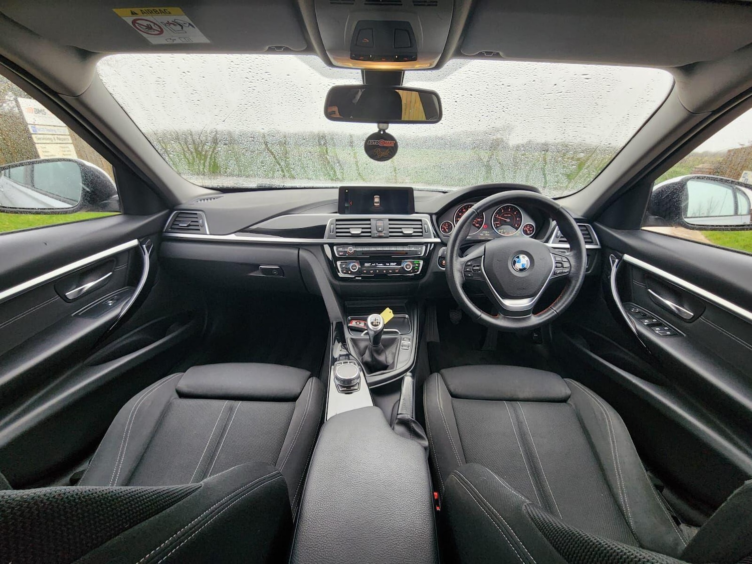 Used BMW 3 Series 2017 for sale - 76964623: Photo 7