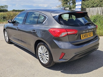 Used Ford Focus 2018 for sale - 79074969: Photo