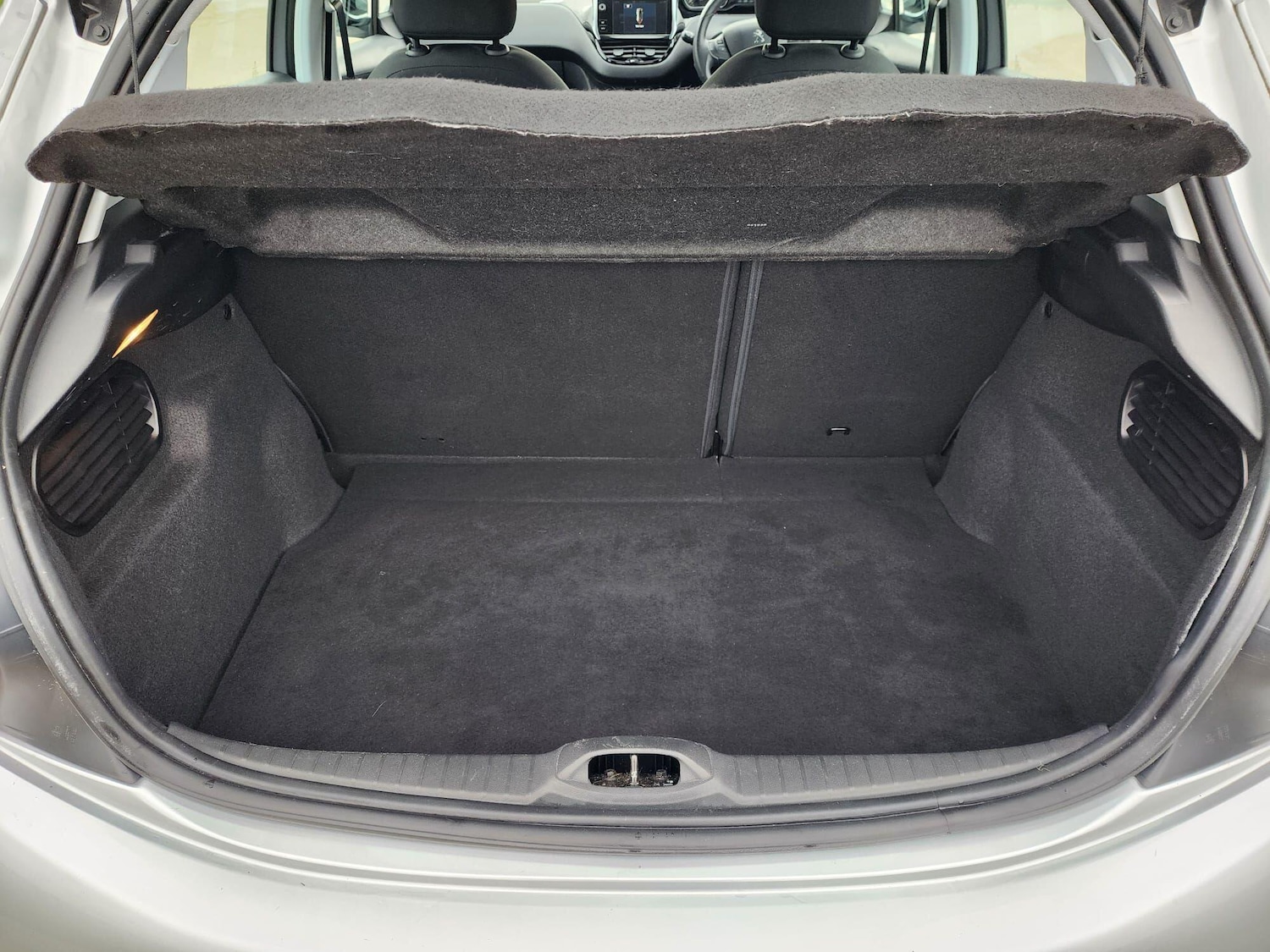 Used Peugeot 208 2016 for sale - 78086429: Photo 13