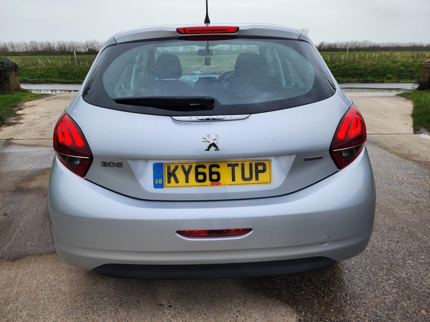 Used Peugeot 208 2016 for sale - 78086429: Photo 5