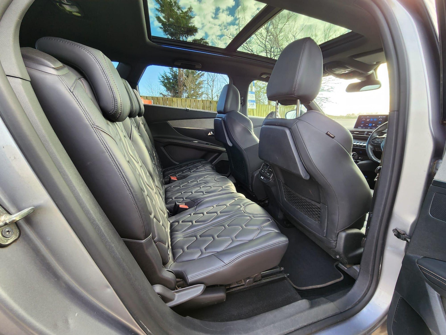 Used Peugeot 5008 2018 for sale - 77441268: Photo 11