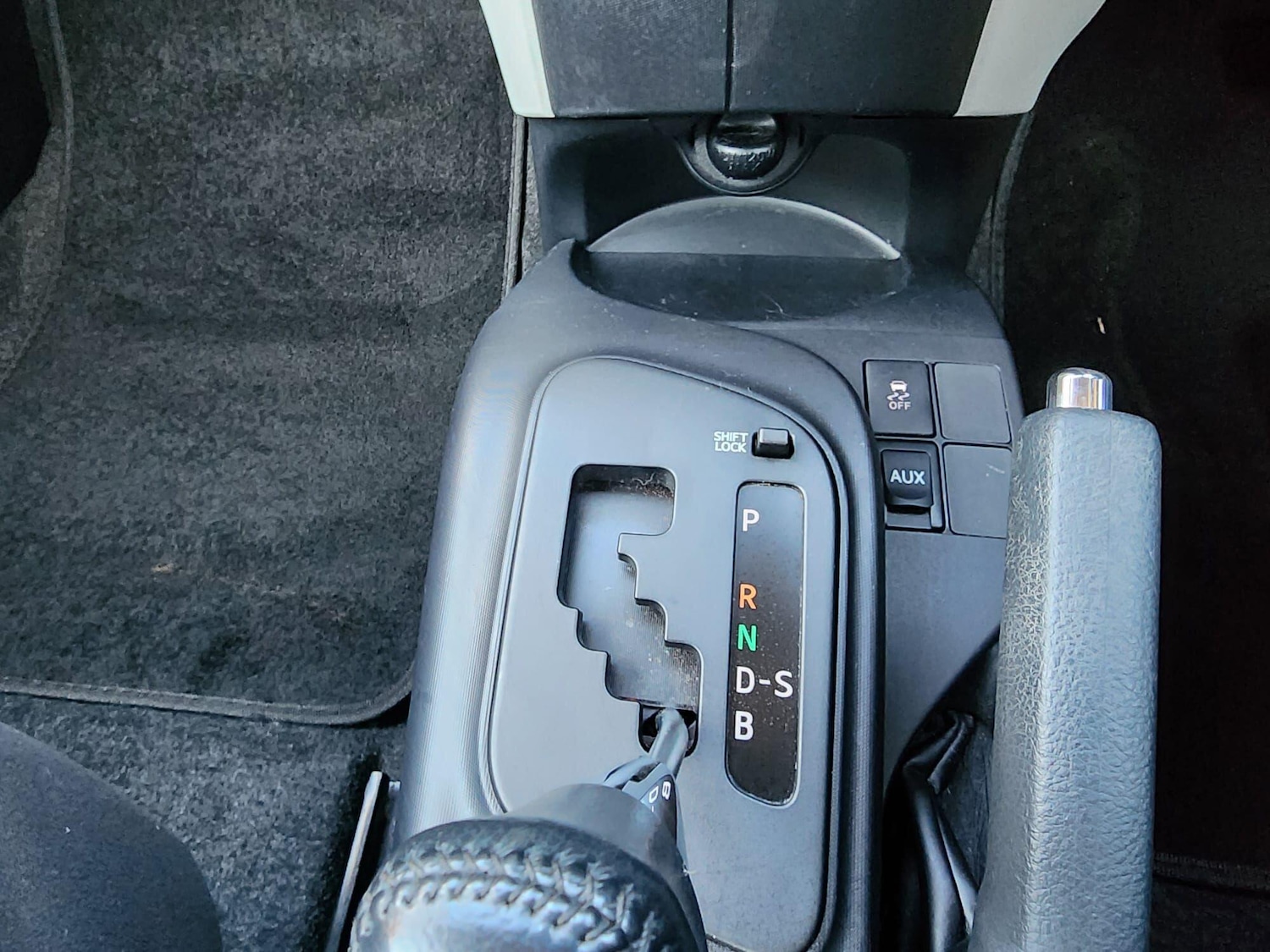 Used Toyota IQ 2013 for sale - 77119731: Photo 9