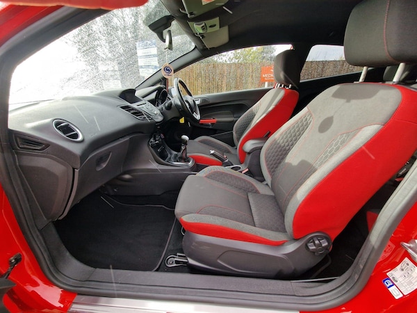Used Ford Fiesta 2017 for sale - 76259894: Photo 15