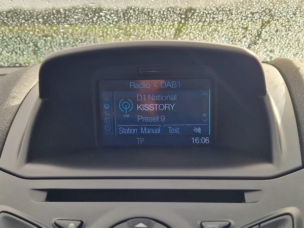 Used Ford Fiesta 2017 for sale - 76259894: Photo 19