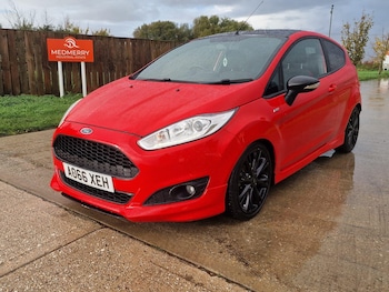 Used Ford Fiesta 2017 for sale - 76259894: Photo 3
