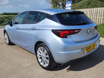 Used Vauxhall Astra 2019 for sale - 78404300: Photo