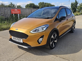 Used Ford Fiesta 2019 for sale - 79076200: Photo