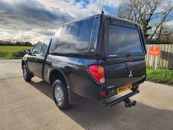 Used Mitsubishi L200 2015 for sale - 76689975: Photo