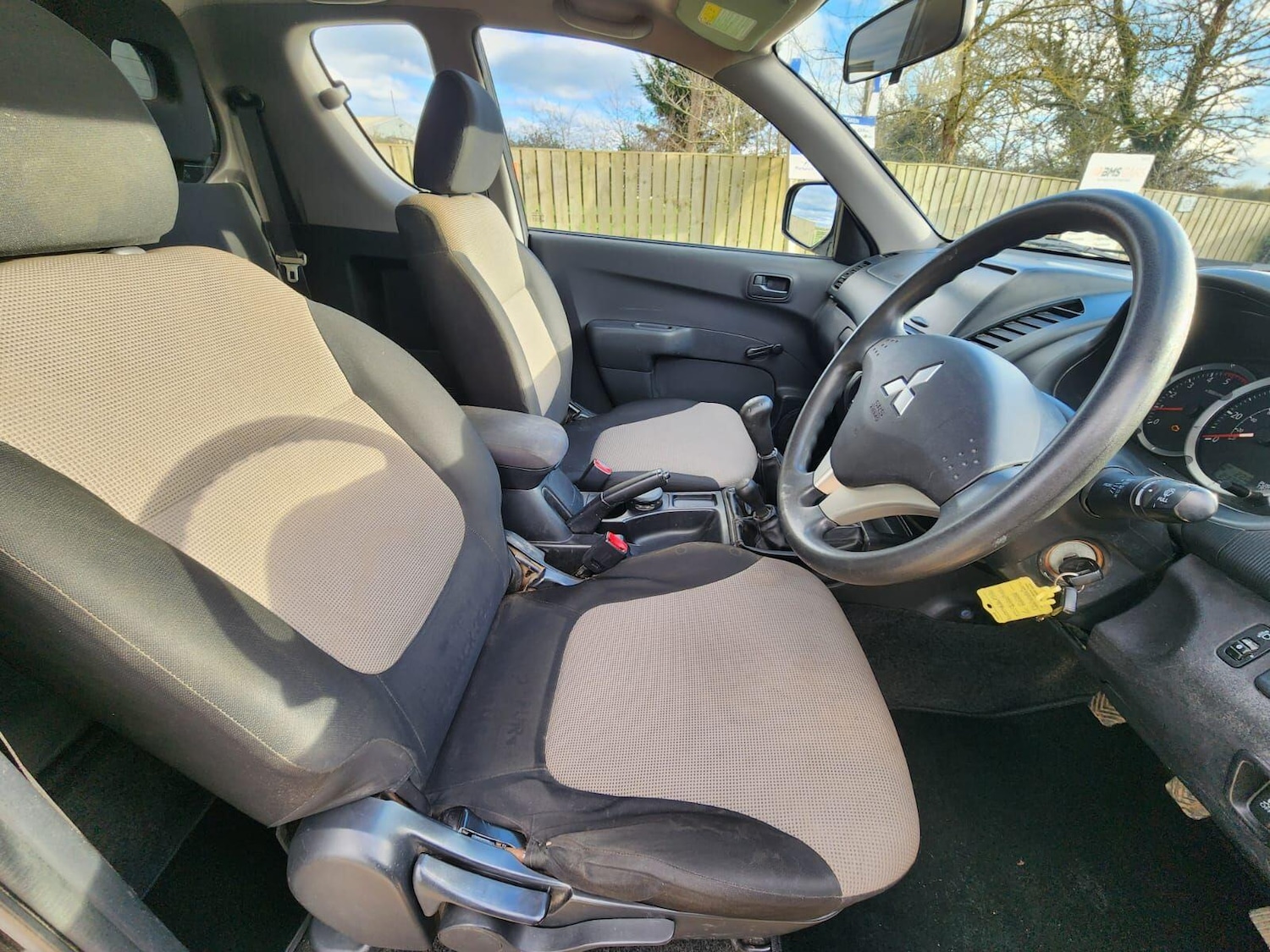 Used Mitsubishi L200 2015 for sale - 76689975: Photo 7