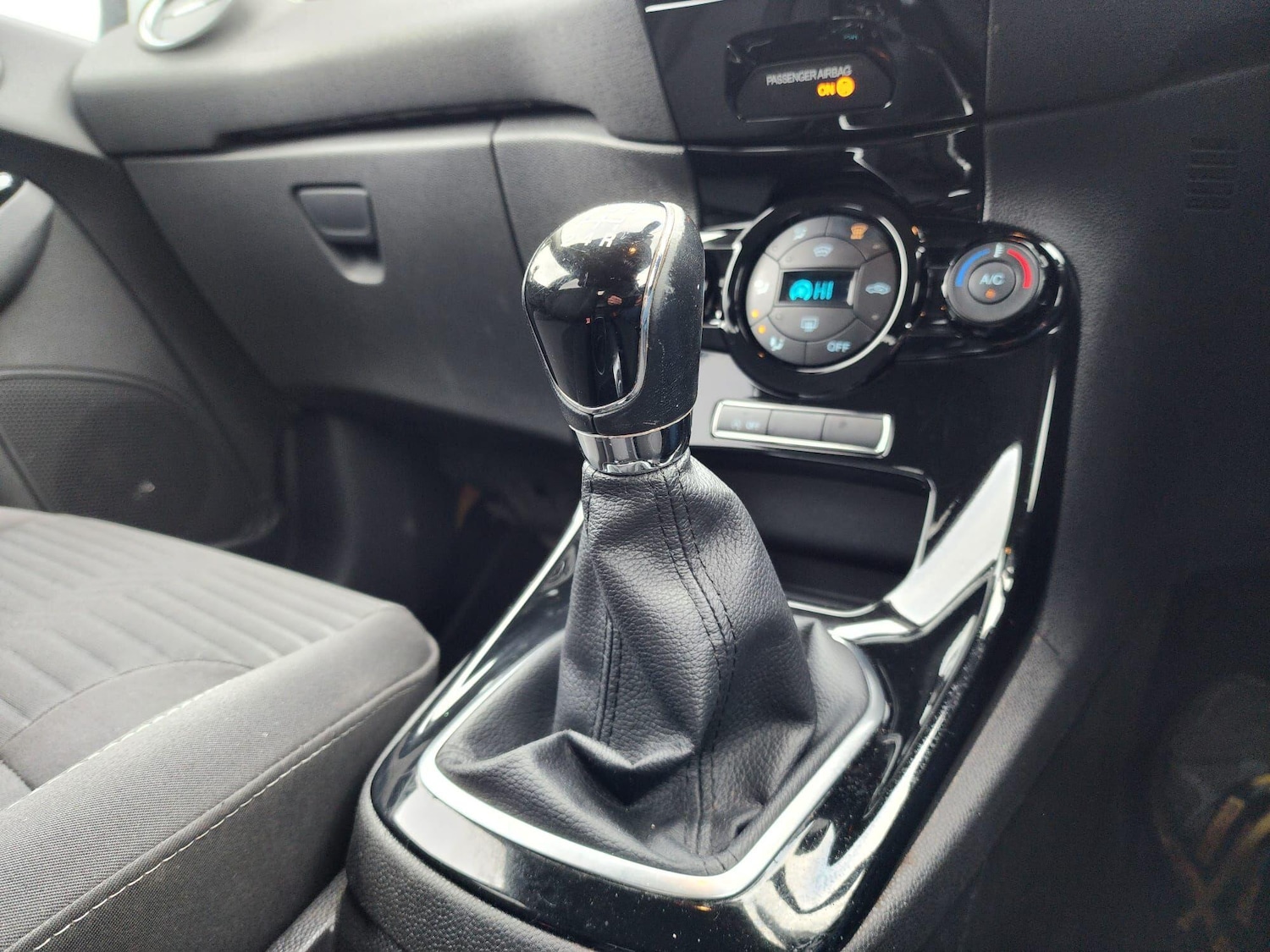 Used Ford Fiesta 2014 for sale - 76964504: Photo 11