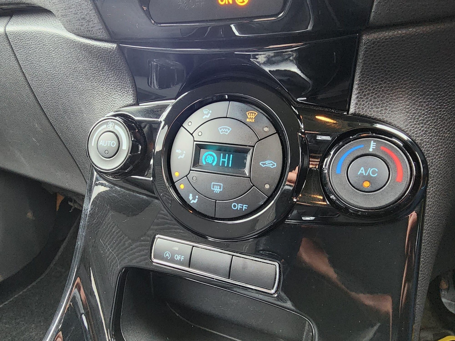 Used Ford Fiesta 2014 for sale - 76964504: Photo 19