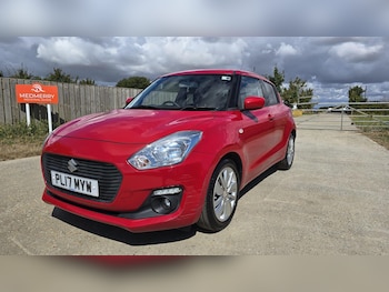 Used Suzuki Swift 2017 for sale - 79564950: Photo