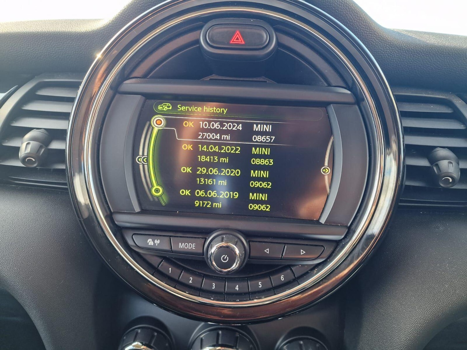 Used MINI Hatch 2017 for sale - 76432599: Photo 21