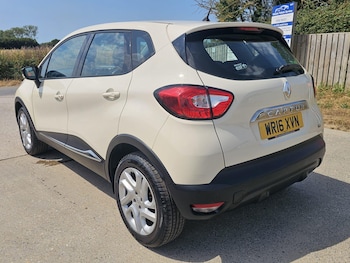 Used Renault Captur 2016 for sale - 79291449: Photo