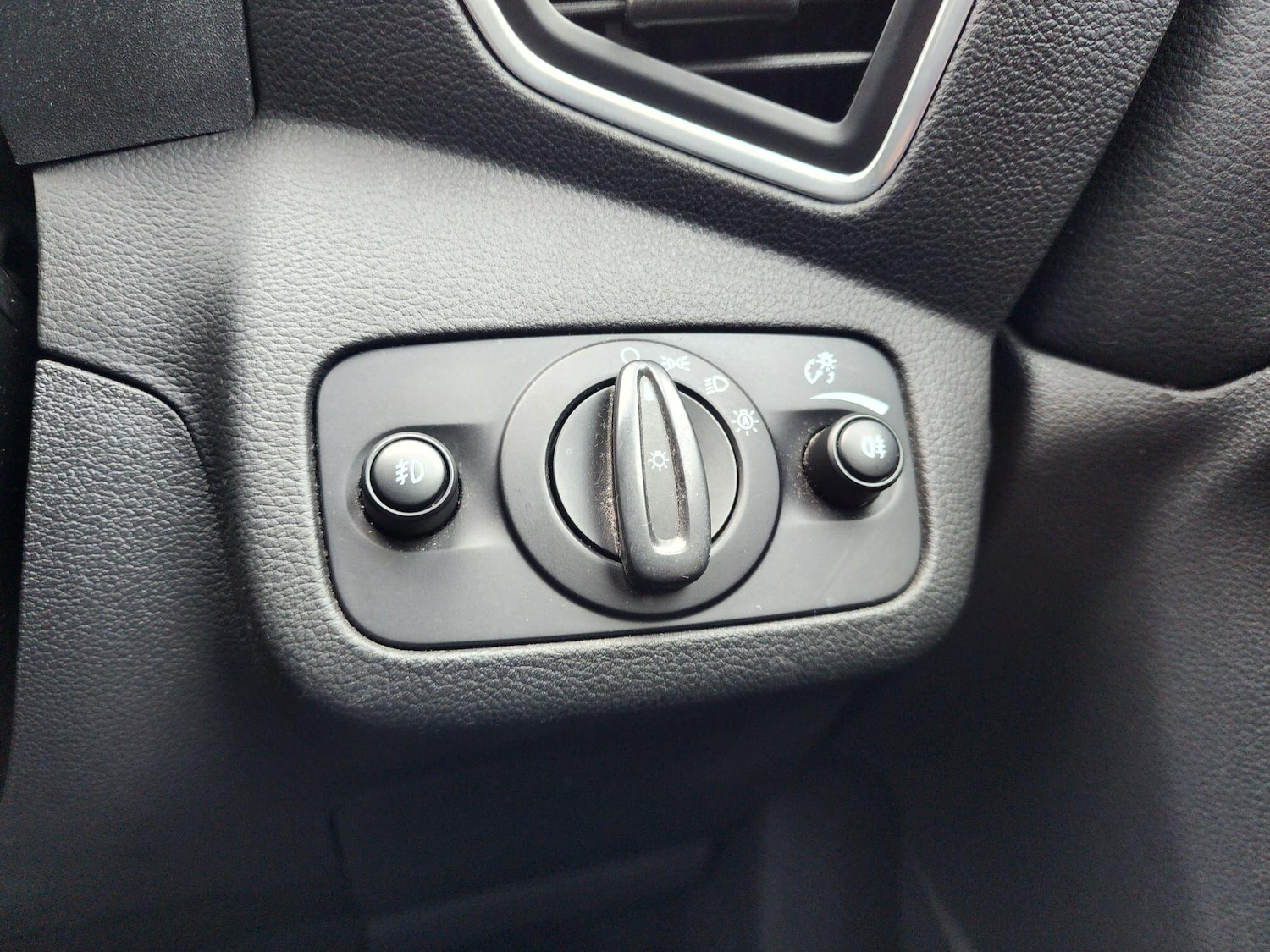 Used Ford Kuga 2015 for sale - 77066507: Photo 13