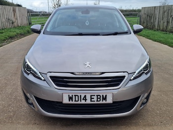 Used Peugeot 308 2014 for sale - 76398601: Photo