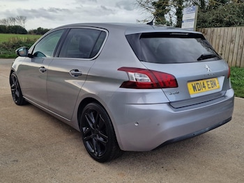 Used Peugeot 308 2014 for sale - 76398601: Photo