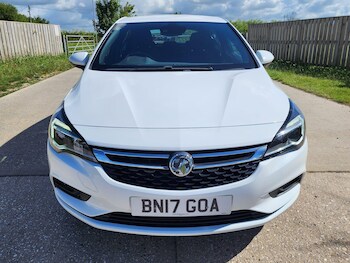 Used Vauxhall Astra 2017 for sale - 78946928: Photo