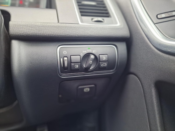 Used Volvo XC60 2015 for sale - 76159040: Photo 13