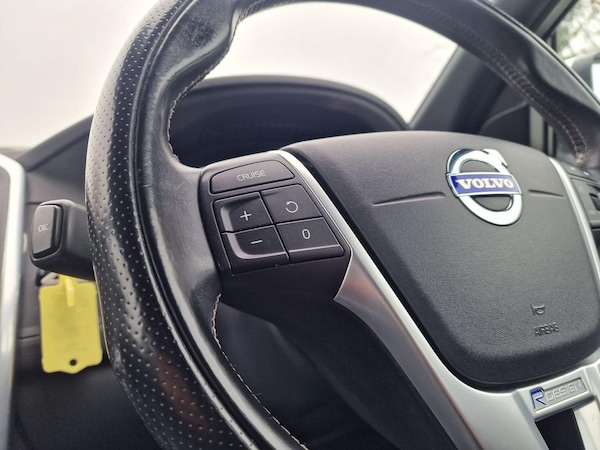Used Volvo XC60 2015 for sale - 76159040: Photo 20