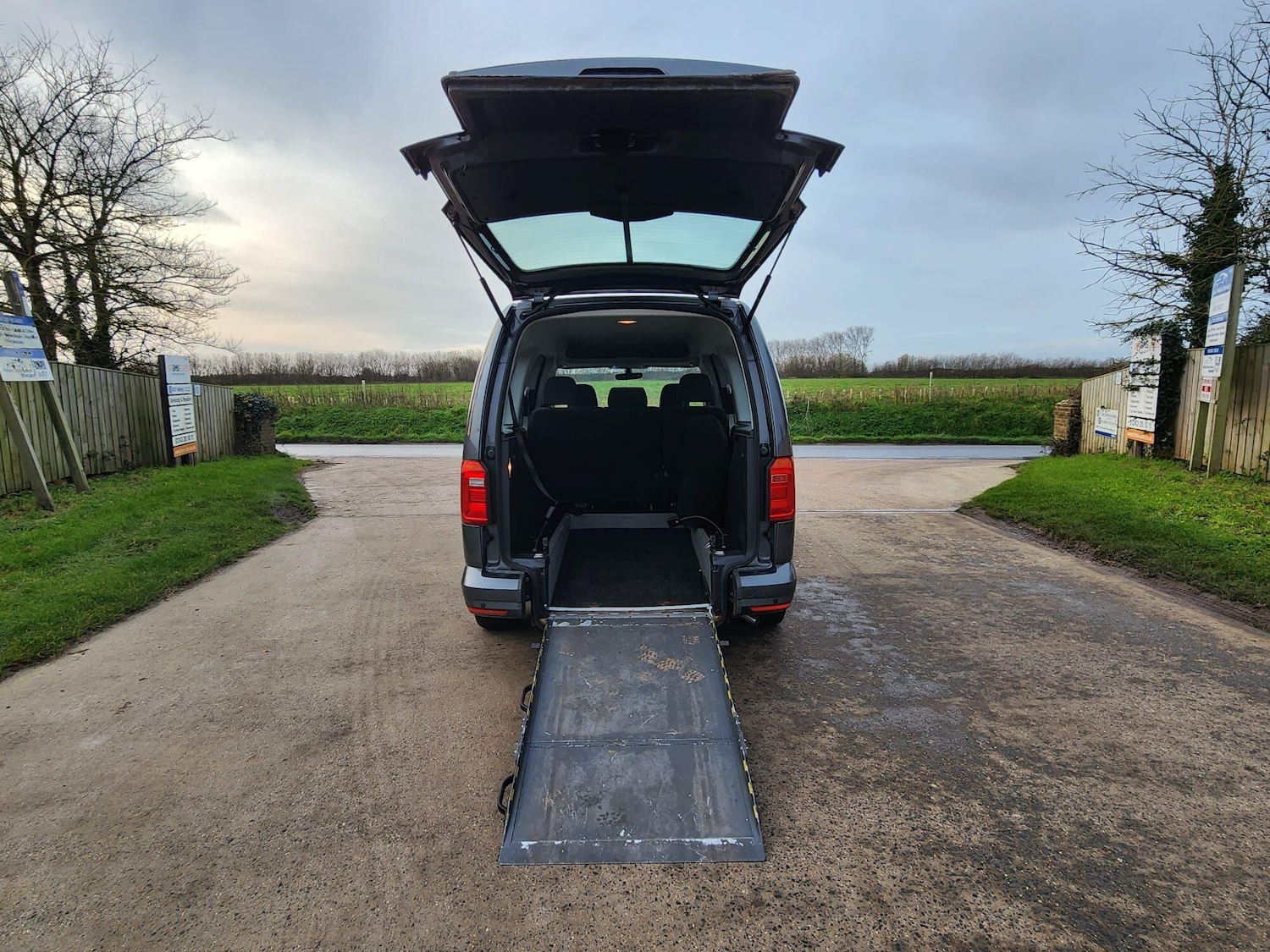 Used Volkswagen Caddy Maxi Life for sale - 76965089: Photo 8