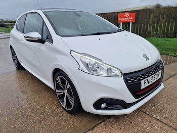 Peugeot - 208