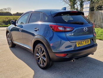 Used Mazda CX-3 2017 for sale - 76200580: Photo