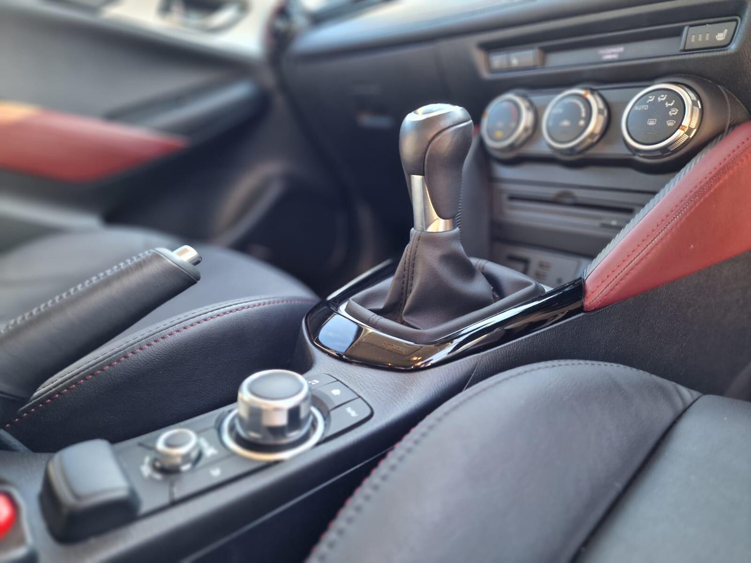 Used Mazda CX-3 2017 for sale - 76200580: Photo 7