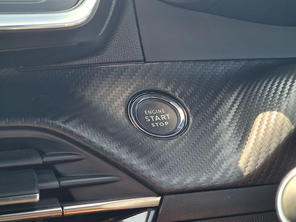 Used Peugeot 208 2020 for sale - 76136448: Photo 11