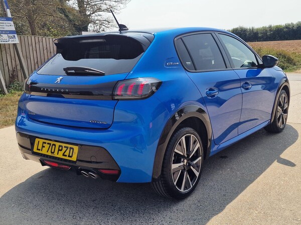 Used Peugeot 208 2020 for sale - 76136448: Photo 6