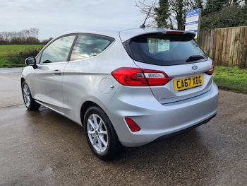 Used Ford Fiesta 2018 for sale - 76781687: Photo