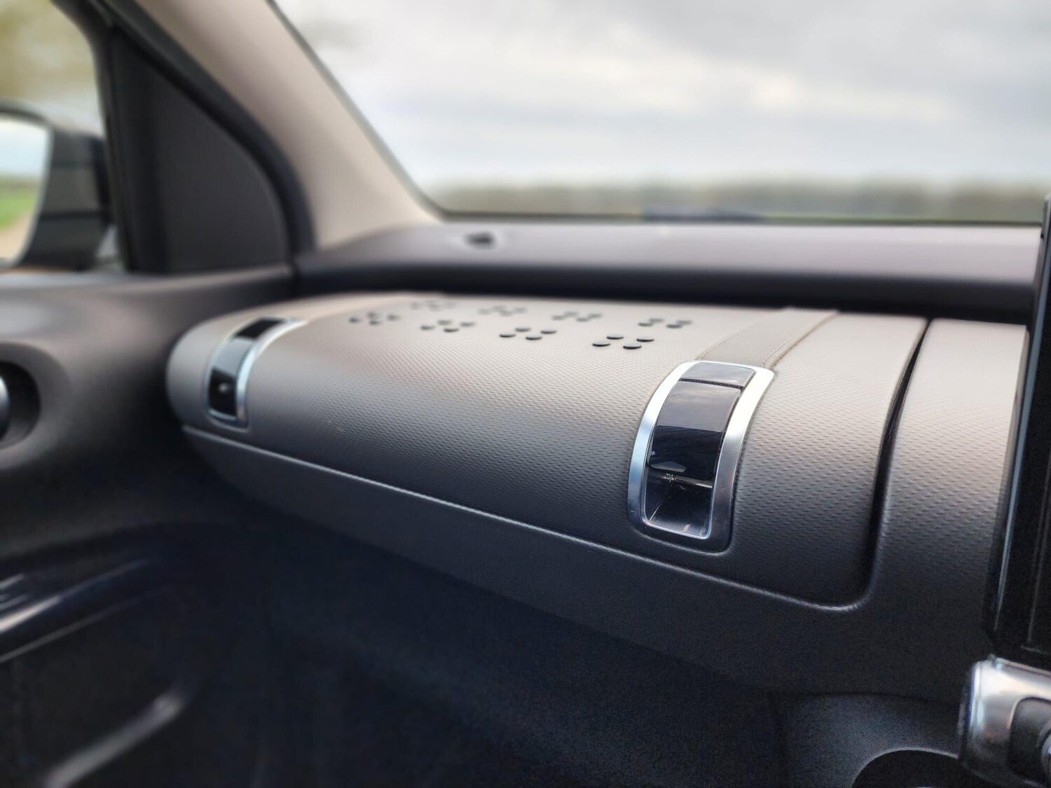 Used Citroen C4 Cactus 2018 for sale - 76550863: Photo 12