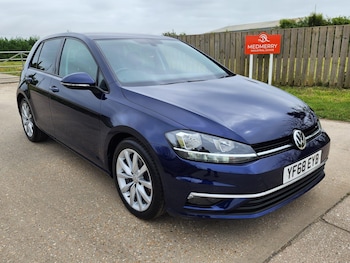 Used Volkswagen Golf 2018 for sale - 79075292: Photo