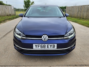 Used Volkswagen Golf 2018 for sale - 79075292: Photo