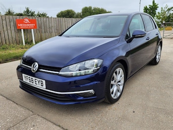 Used Volkswagen Golf 2018 for sale - 79075292: Photo