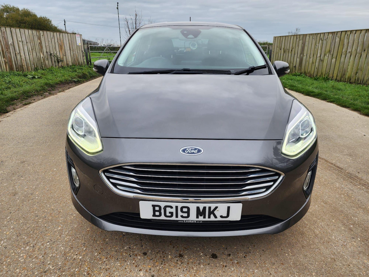 Used Ford Fiesta 2019 for sale - 76550312: Photo 2