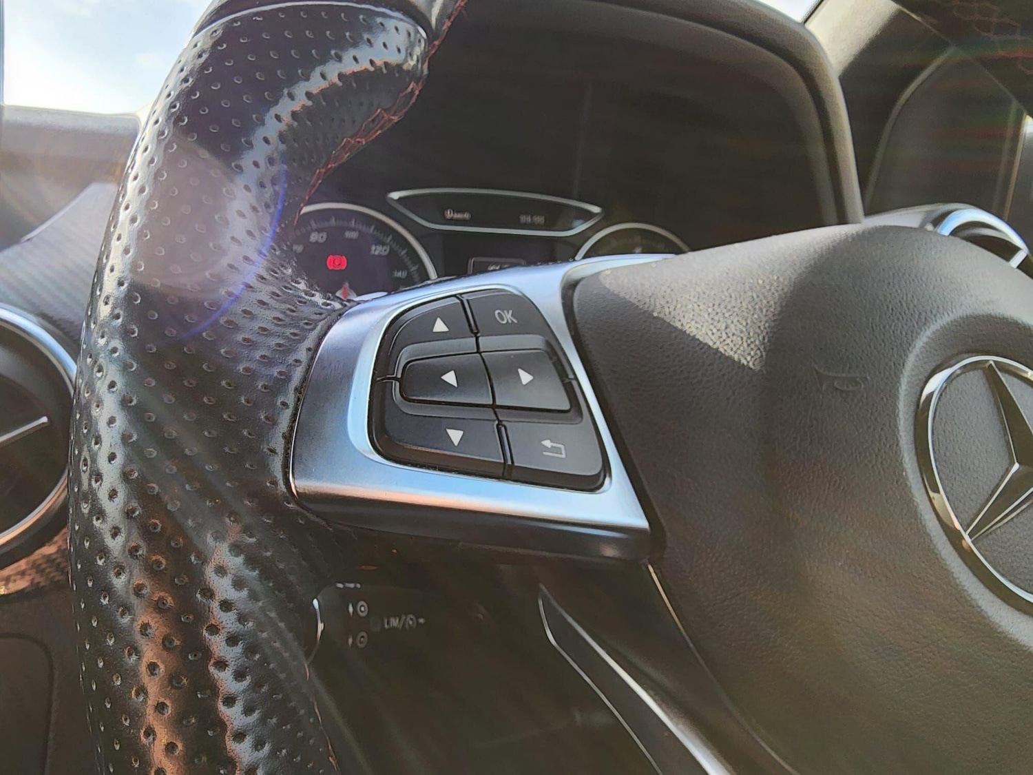 Used Mercedes-Benz B Class 2015 for sale - 77344076: Photo 14