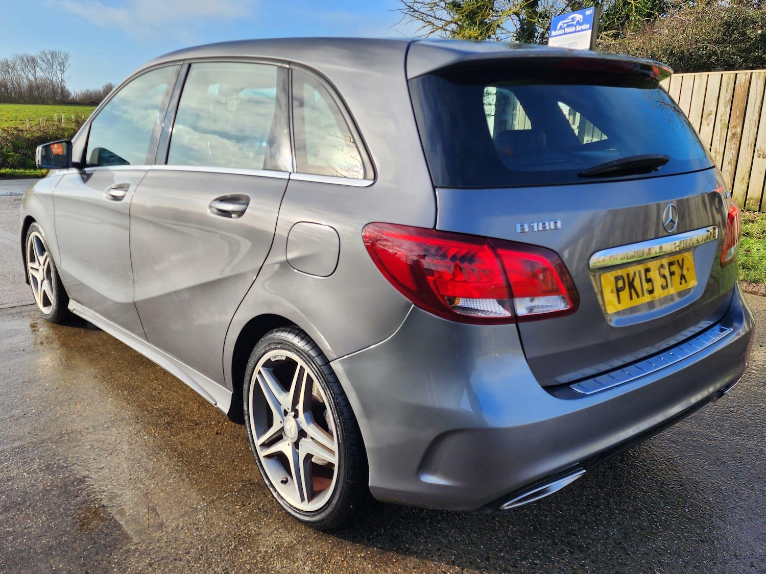 Used Mercedes-Benz B Class 2015 for sale - 77344076: Photo 4