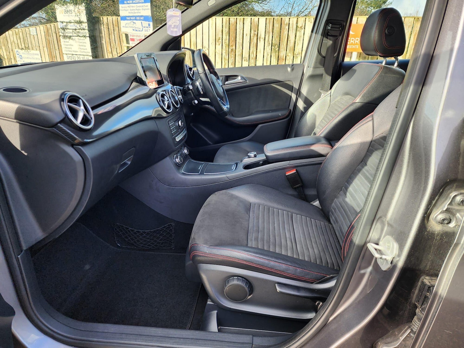 Used Mercedes-Benz B Class 2015 for sale - 77344076: Photo 7
