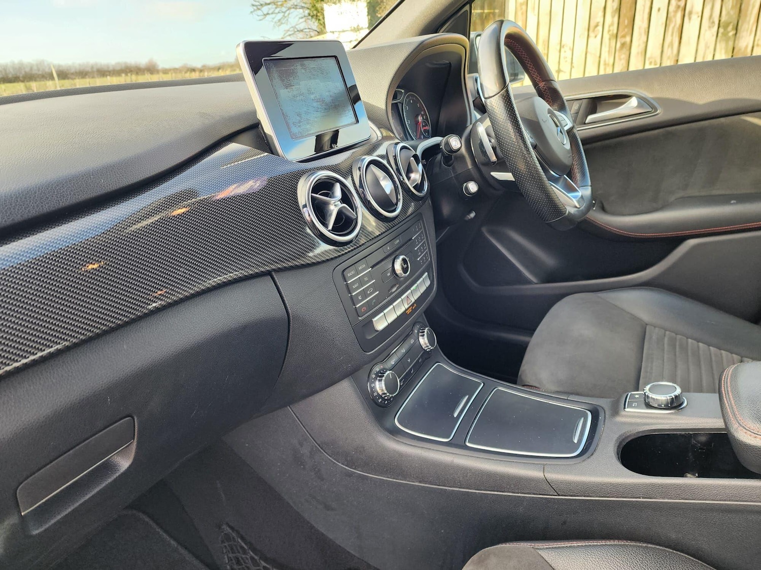 Used Mercedes-Benz B Class 2015 for sale - 77344076: Photo 8