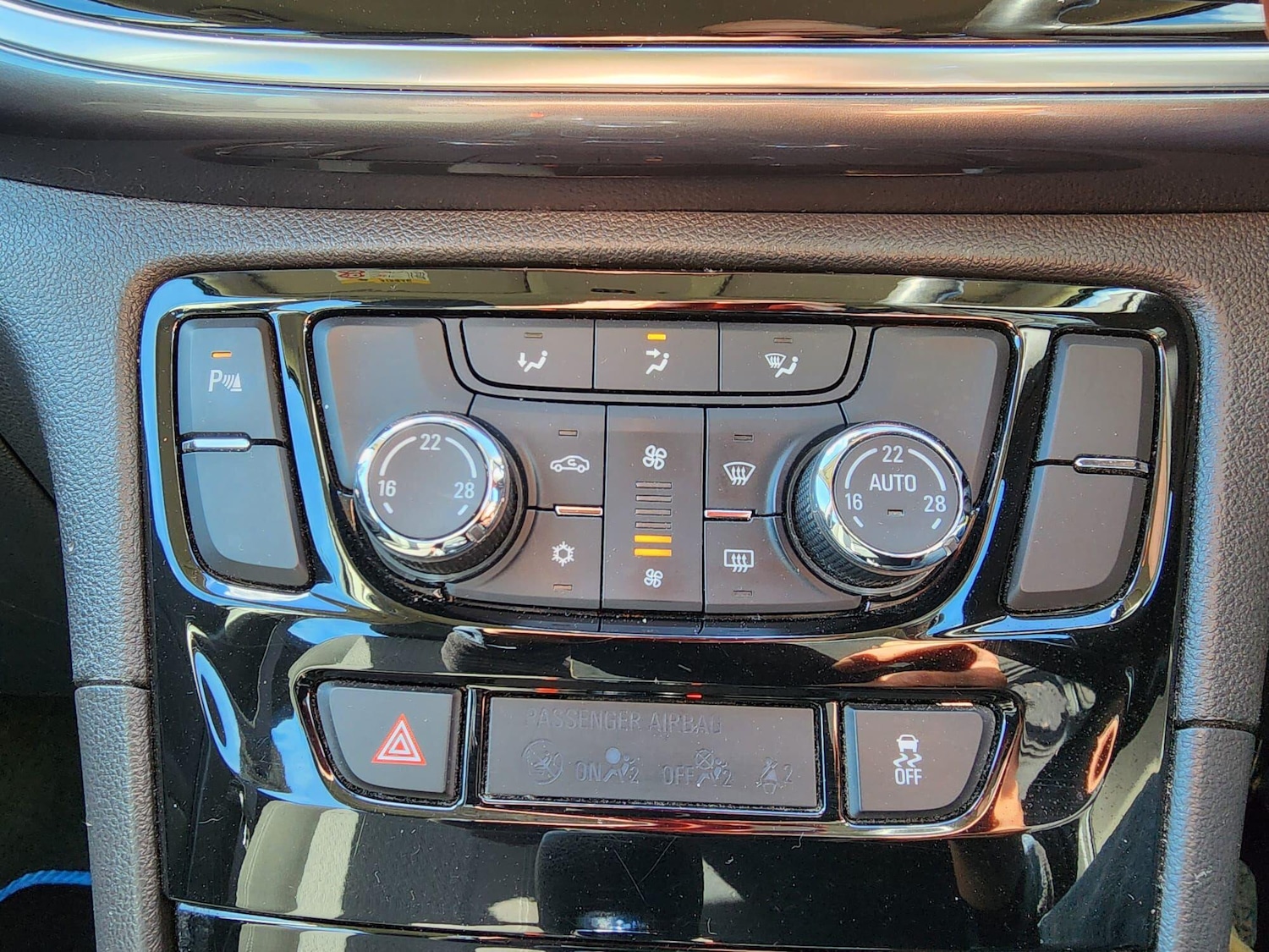 Used Vauxhall Mokka X 2017 for sale - 78020180: Photo 18