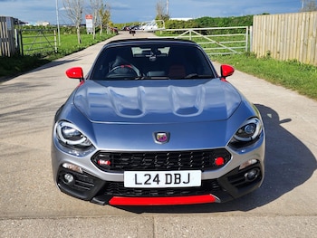 Used Abarth 124 Spider 2017 for sale - 78231077: Photo