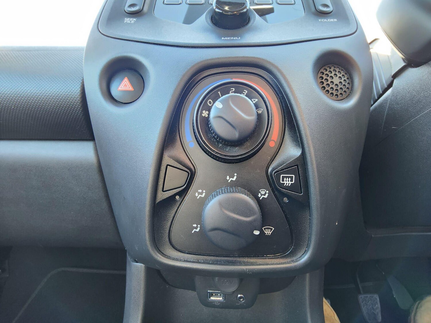 Used Toyota AYGO 2018 for sale - 77722676: Photo 11