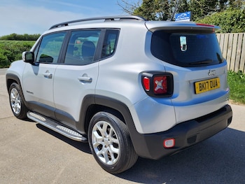 Used Jeep Renegade 2017 for sale - 78319578: Photo