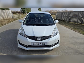 Used Honda Jazz 2013 for sale - 79634808: Photo