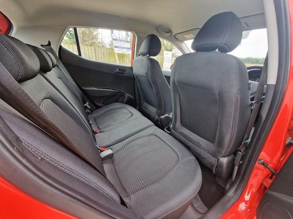 Used Hyundai i10 2019 for sale - 76188403: Photo 12