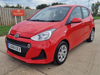 Used Hyundai i10 2019 for sale - 76188403: Photo 3