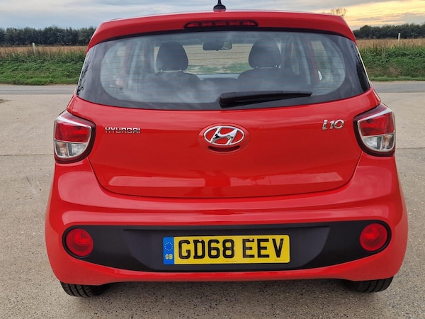 Used Hyundai i10 2019 for sale - 76188403: Photo 5