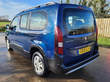 Used Peugeot Rifter 2019 for sale - 77441046: Photo