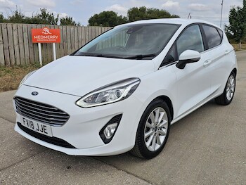 Used Ford Fiesta 2018 for sale - 79279879: Photo